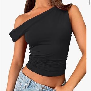 ReoRia Black One-Shoulder Ruched Crop Top